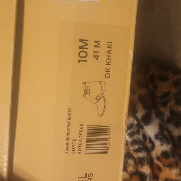 Meet your Posher, Nikki - Picture 3 of 4